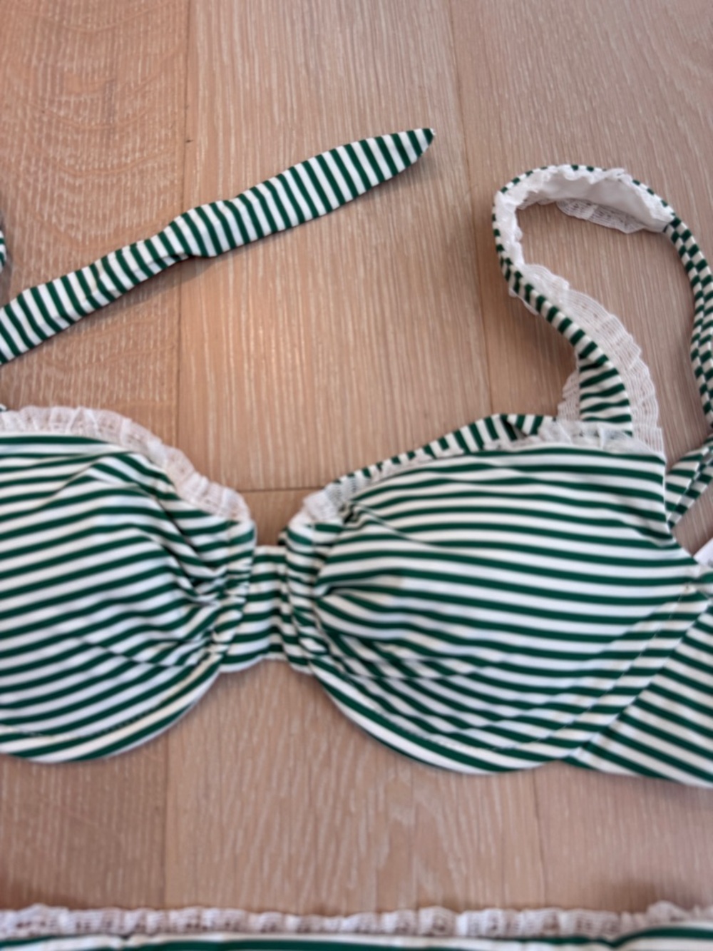 Dippin Daisy’s Sydney striped bikini set NWT size small in color Vespa - Picture 6 of 11